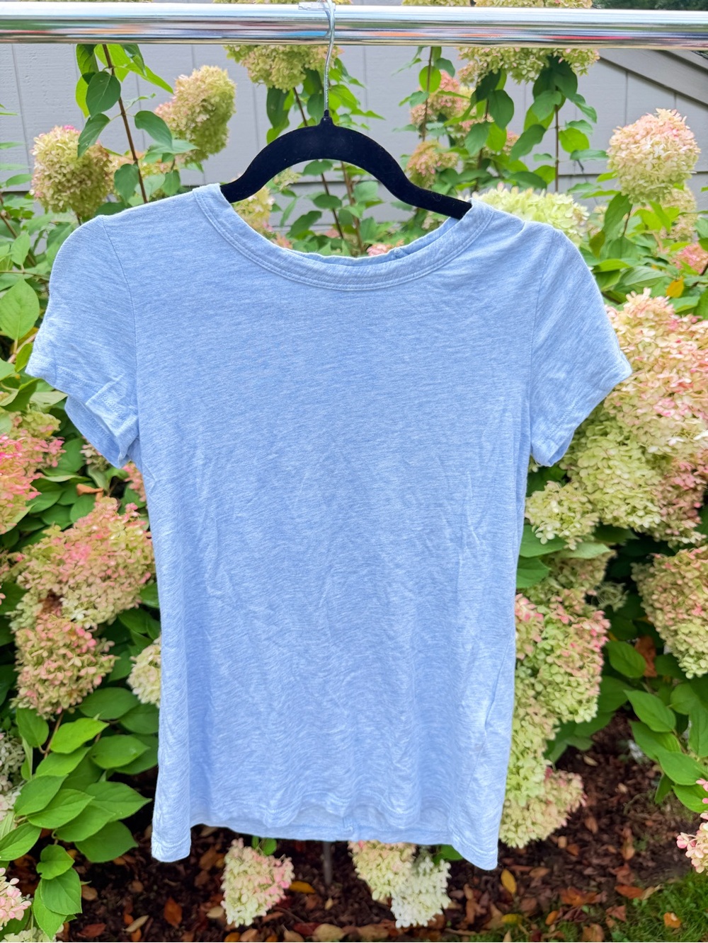 Banana Republic Light Blue Short Sleeve Crewneck Tee